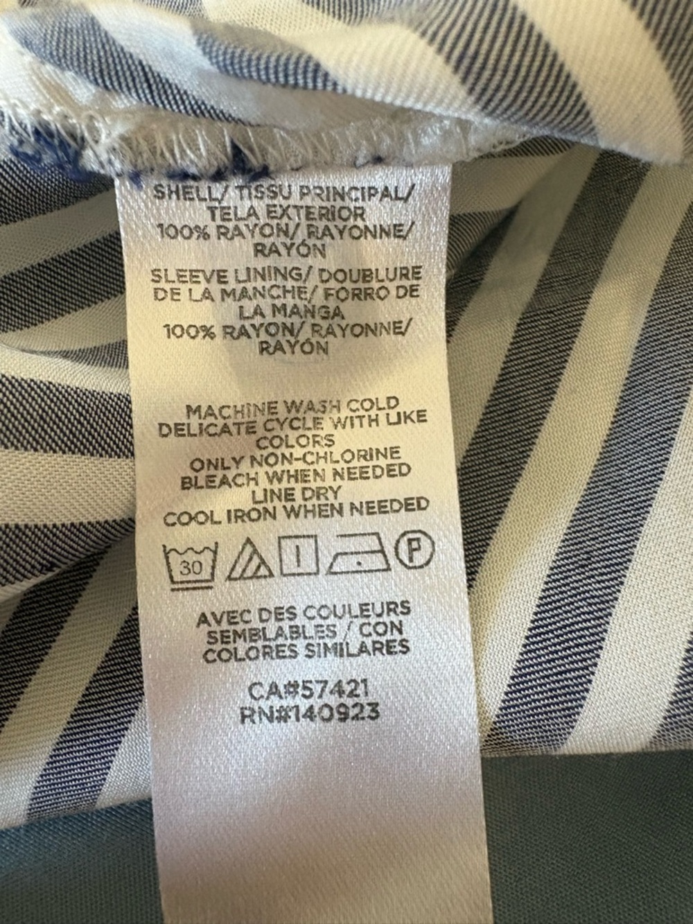 Ann Taylor Factory Blue White Striped Balloon Puff Sleeve Blouse XL Petite - Picture 9 of 10